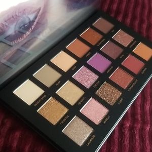 NEW Huda Beauty